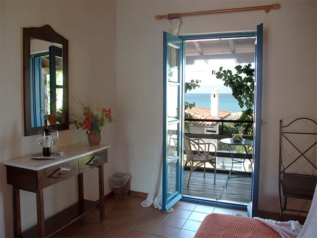 Skites Hotel Bungalows Uranúpoli Szoba fotó